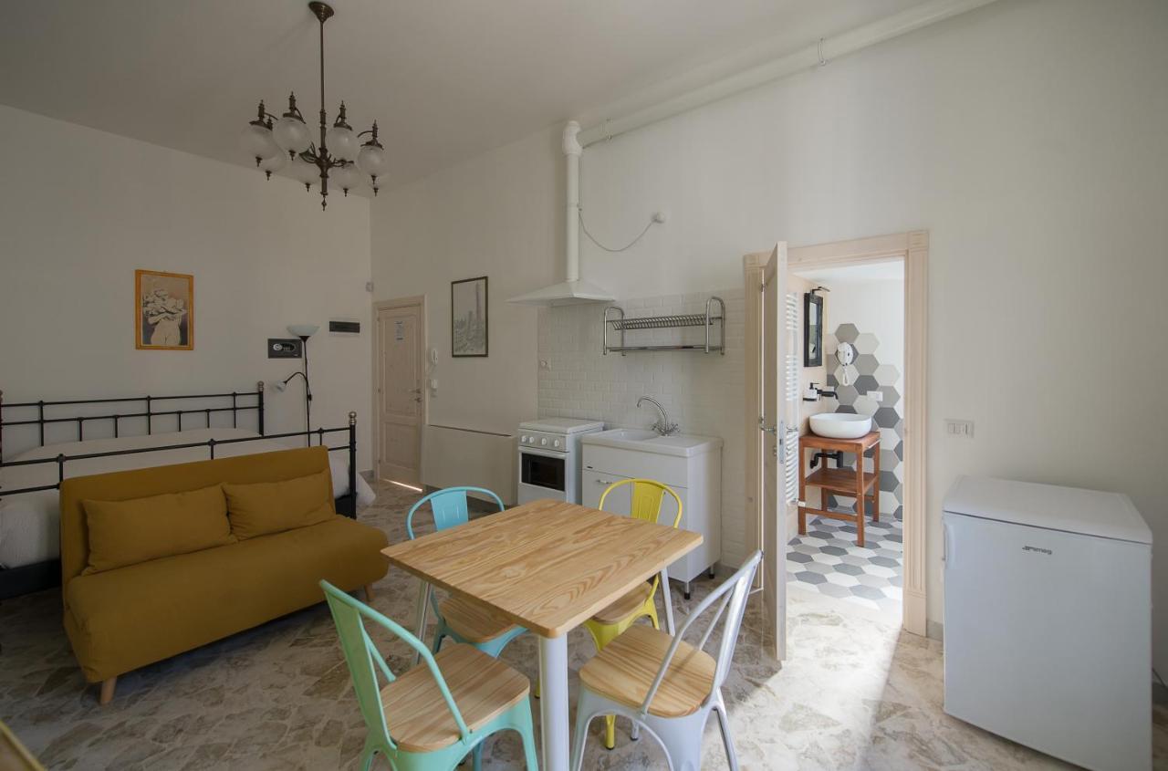 Ai Cappuccini Guest House 노이카타로 외부 사진